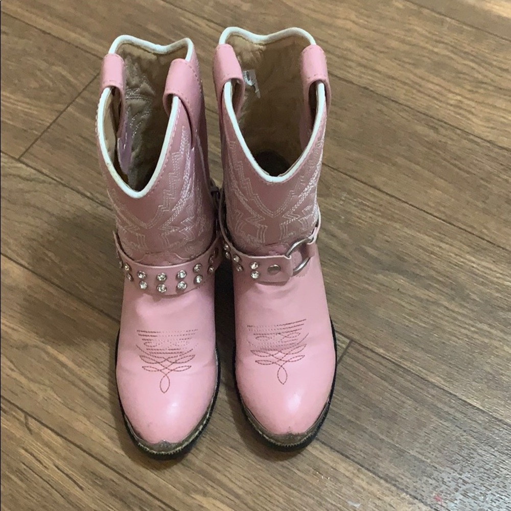 Girls pink boots